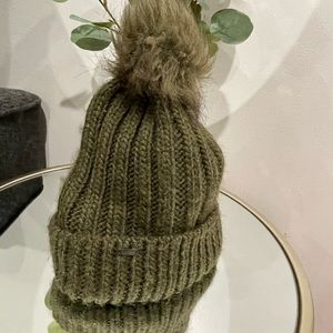 SCOTCH & SODA Madison Scotch 🌸Women’s Army Green Bennie 🌸